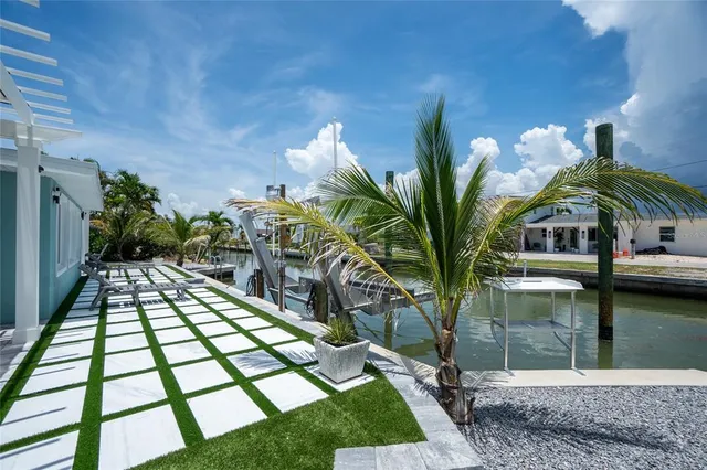 $11,200 | 1265 Holiday Drive, Englewood, FL 34223