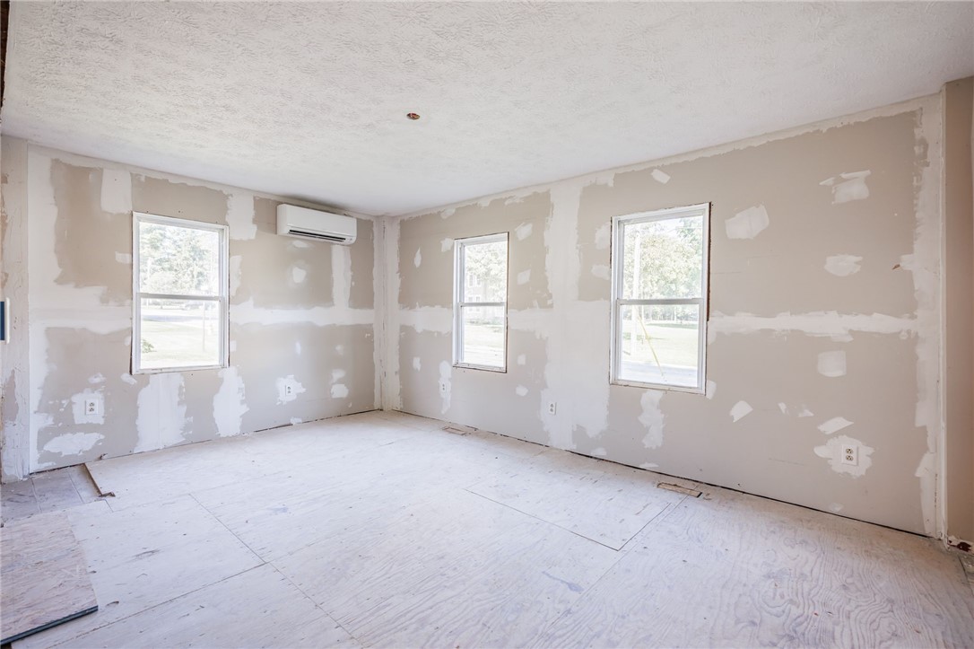 3292 Fowlerville Road York, NY 14423 - Photo 12 of 33