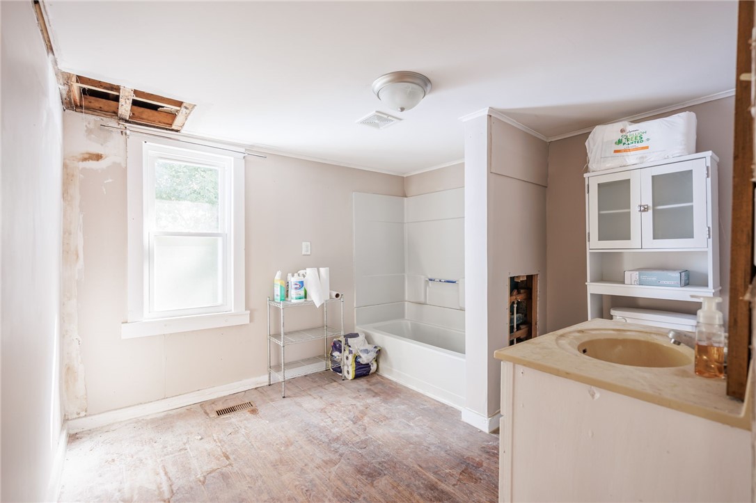 3292 Fowlerville Road York, NY 14423 - Photo 8 of 33