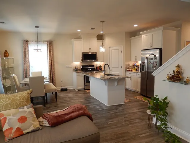 $2,500 | 2886 Fontana Street, Tallahassee, FL 32308