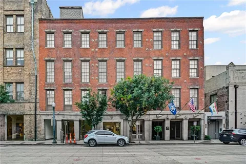 $349,900 | 448 Julia Street, Unit 218, New Orleans, LA 70130