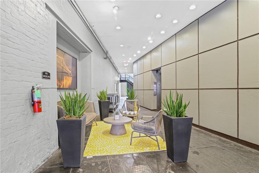 448 Julia Street, Unit 218 New Orleans, LA 70130 - Photo 18 of 24