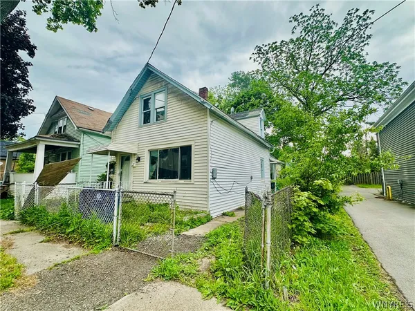 $85,000 | 87 Peach Street, Buffalo, NY 14204