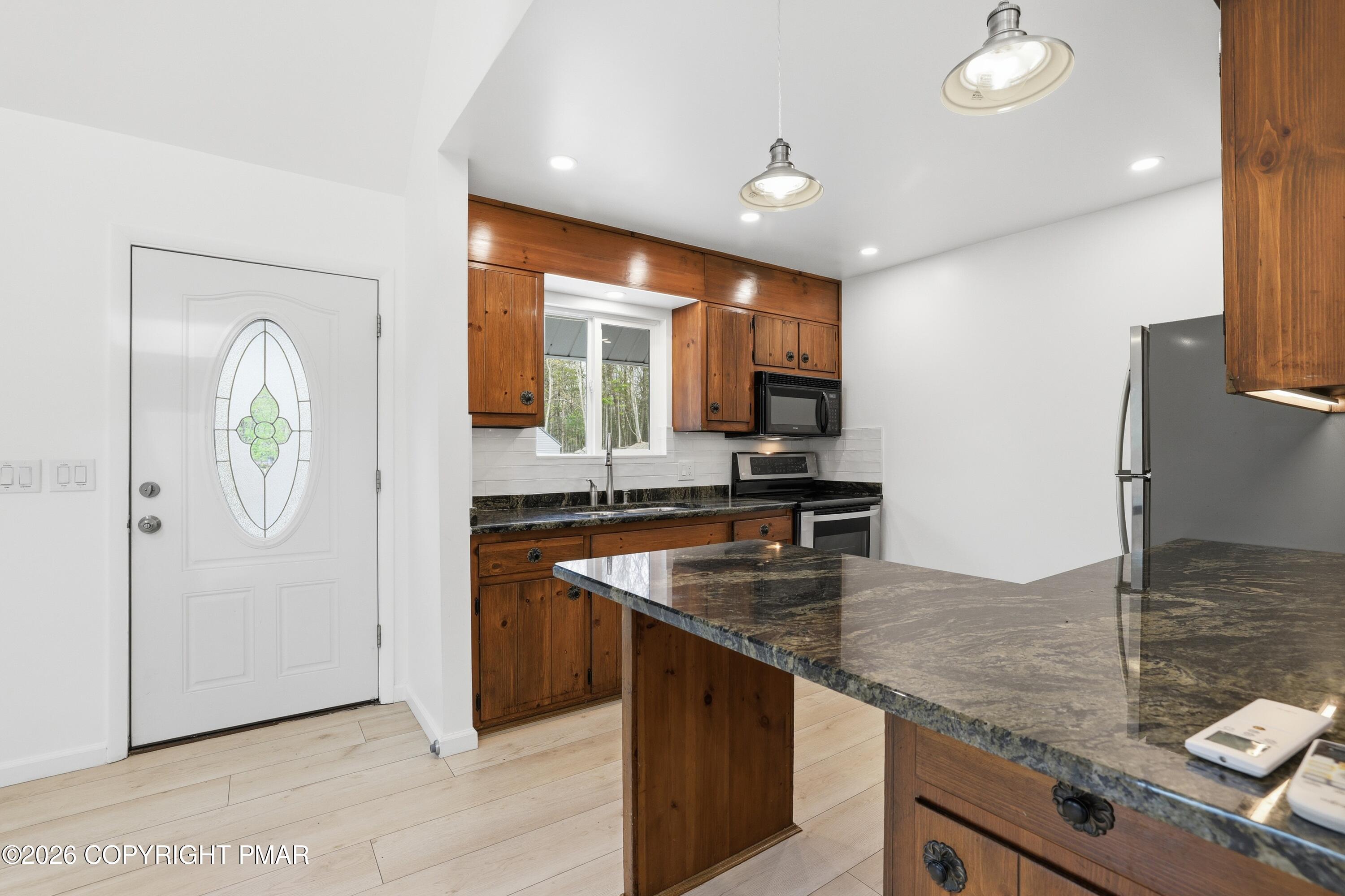 1012 Neola-Church Road Stroudsburg, PA 18360 - Photo 20 of 56 021-036_847A9424