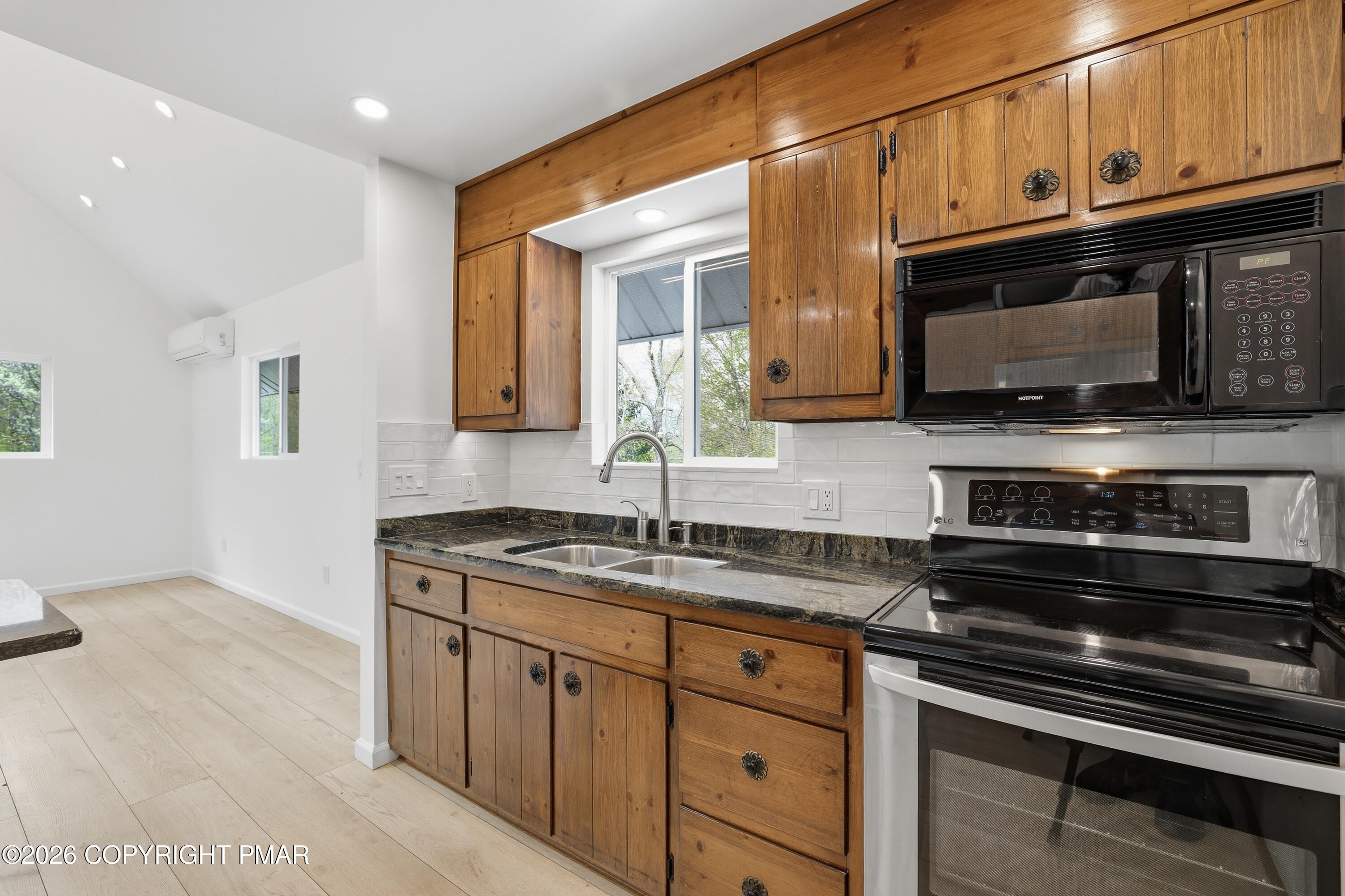 1012 Neola-Church Road Stroudsburg, PA 18360 - Photo 25 of 56 026-040_847A9448