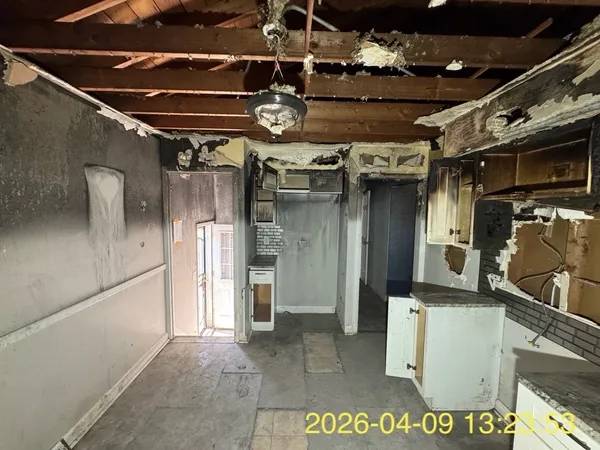 $140,000 | 742 Bellwood Avenue, Bellwood, IL 60104
