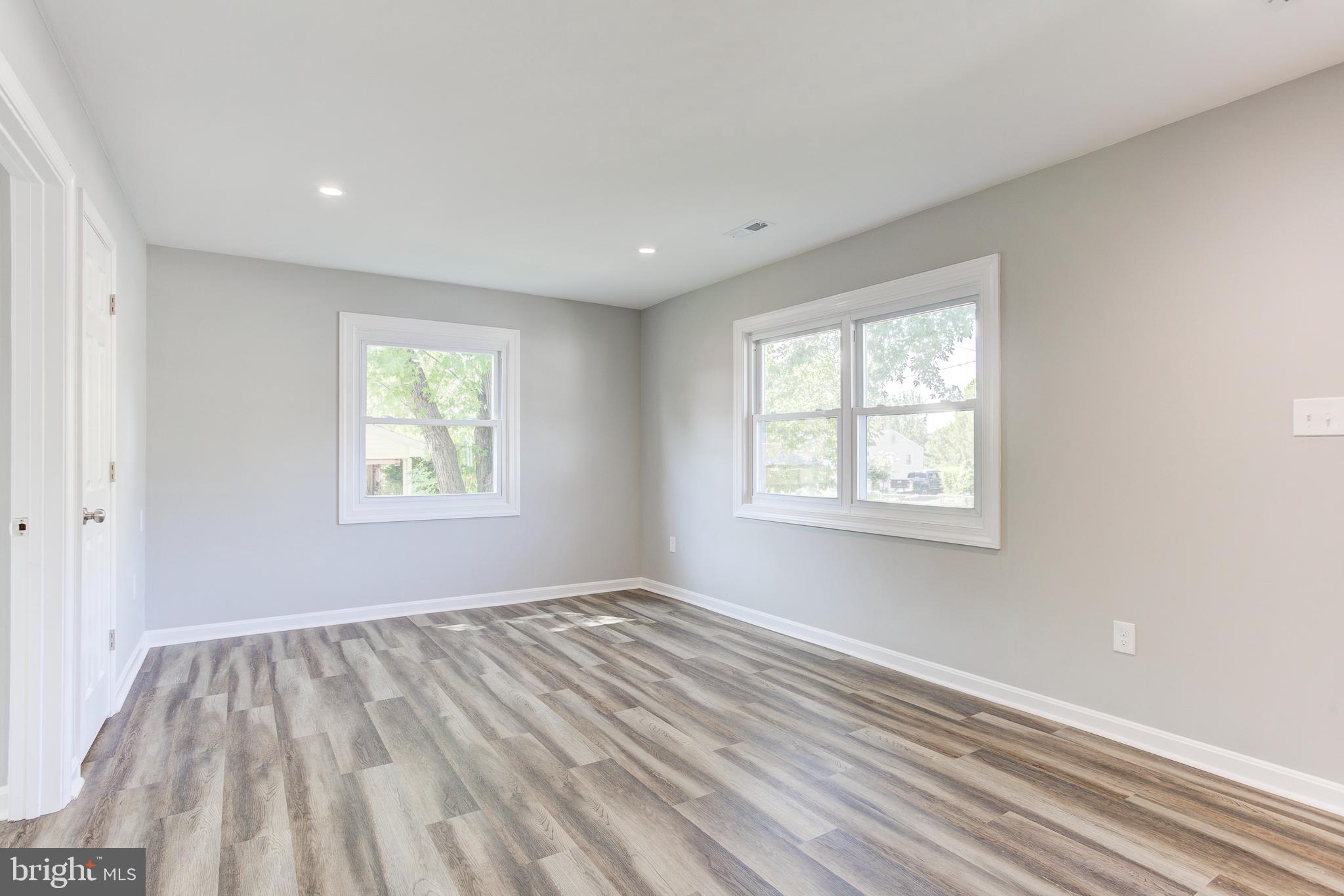 7539 Alleghany Road Manassas, VA 20111 - Photo 9 of 20