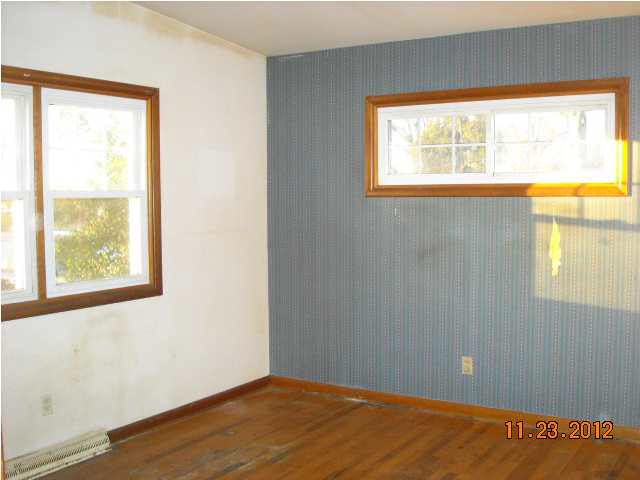 8000 Spry Road Evansville, IN 47715 - Photo 6 of 7 Gallery Image 6