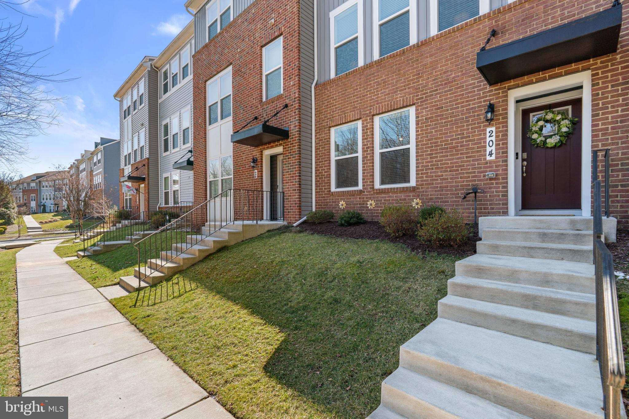 204 Bethel Alley Edgewater, MD 21037 - Photo 2 of 34