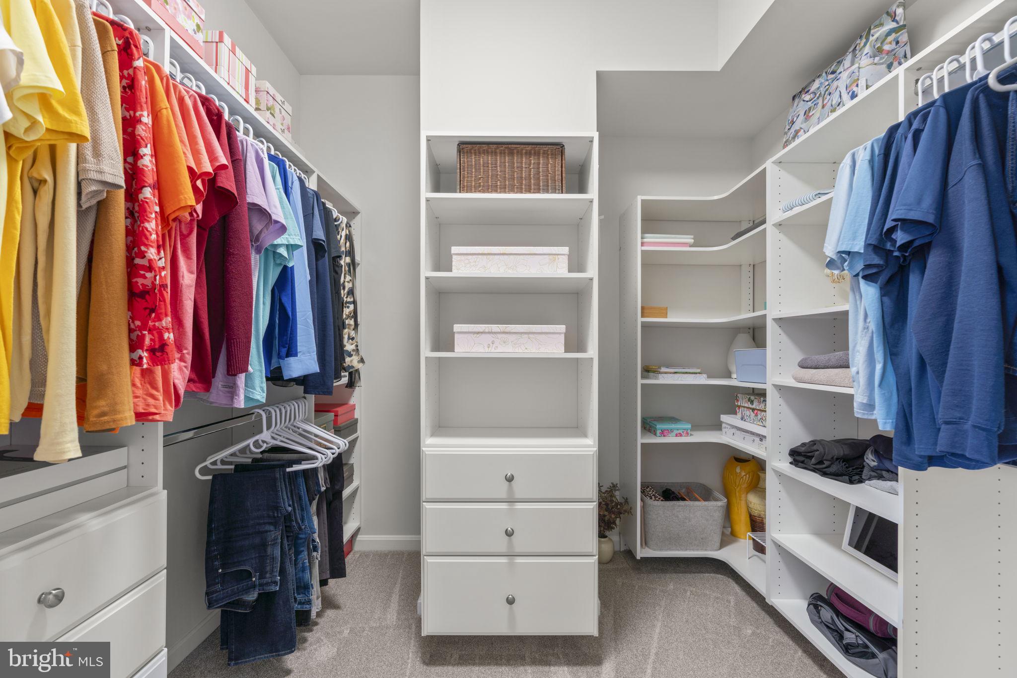 204 Bethel Alley Edgewater, MD 21037 - Photo 20 of 34 Huge walk-in closet w/organizer in primary bedroom