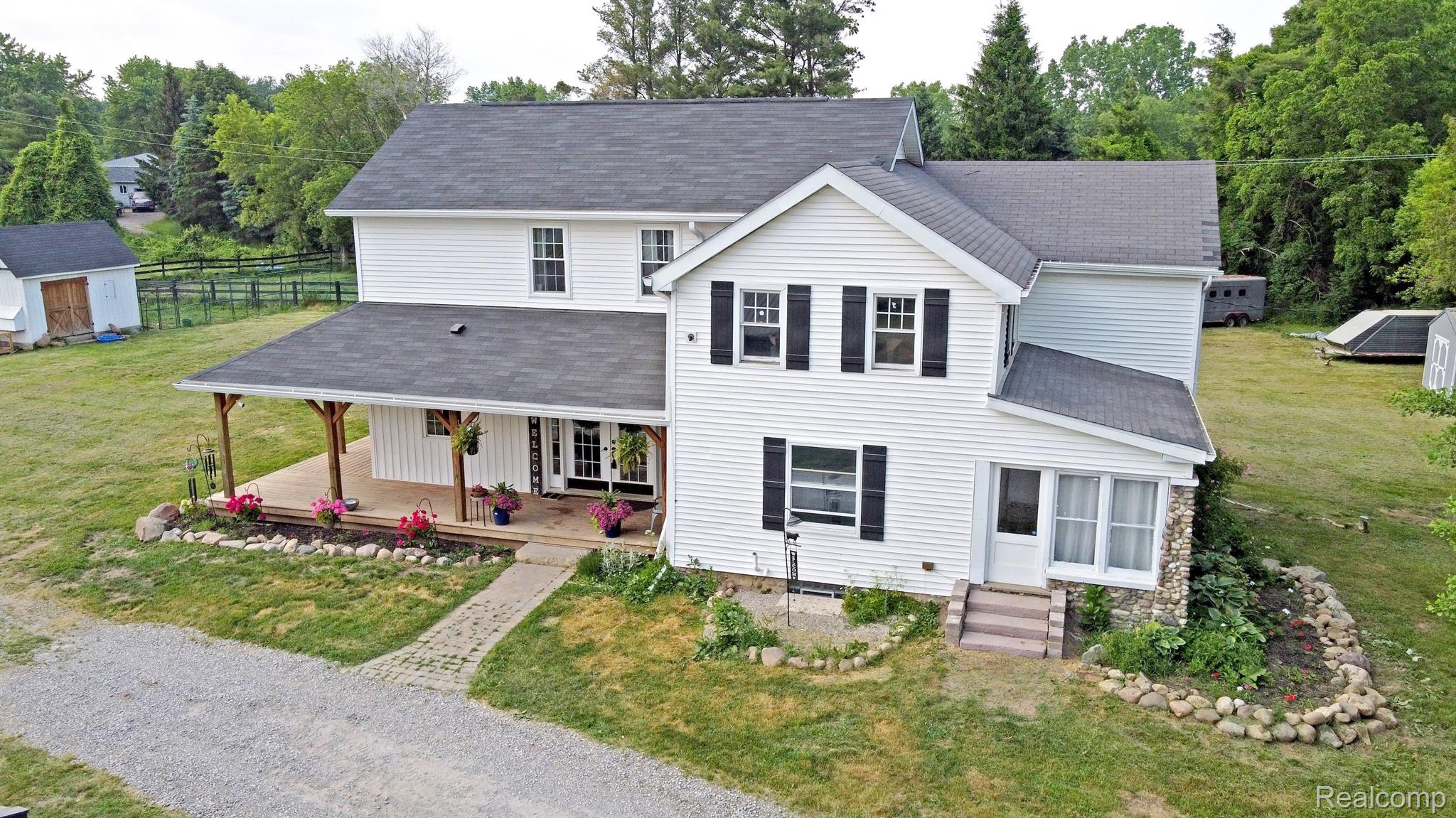 4876 Thomas Road Metamora, MI 48455 - Photo 3 of 86 Gallery Image 3