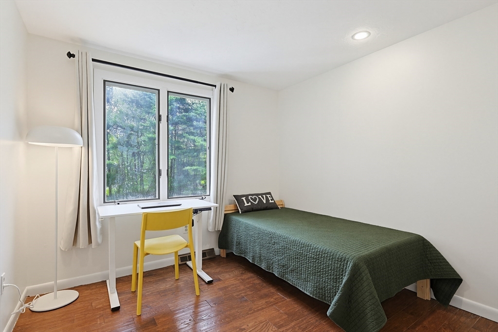 1 Tamworth Road Sharon, MA 02067 - Photo 21 of 31
