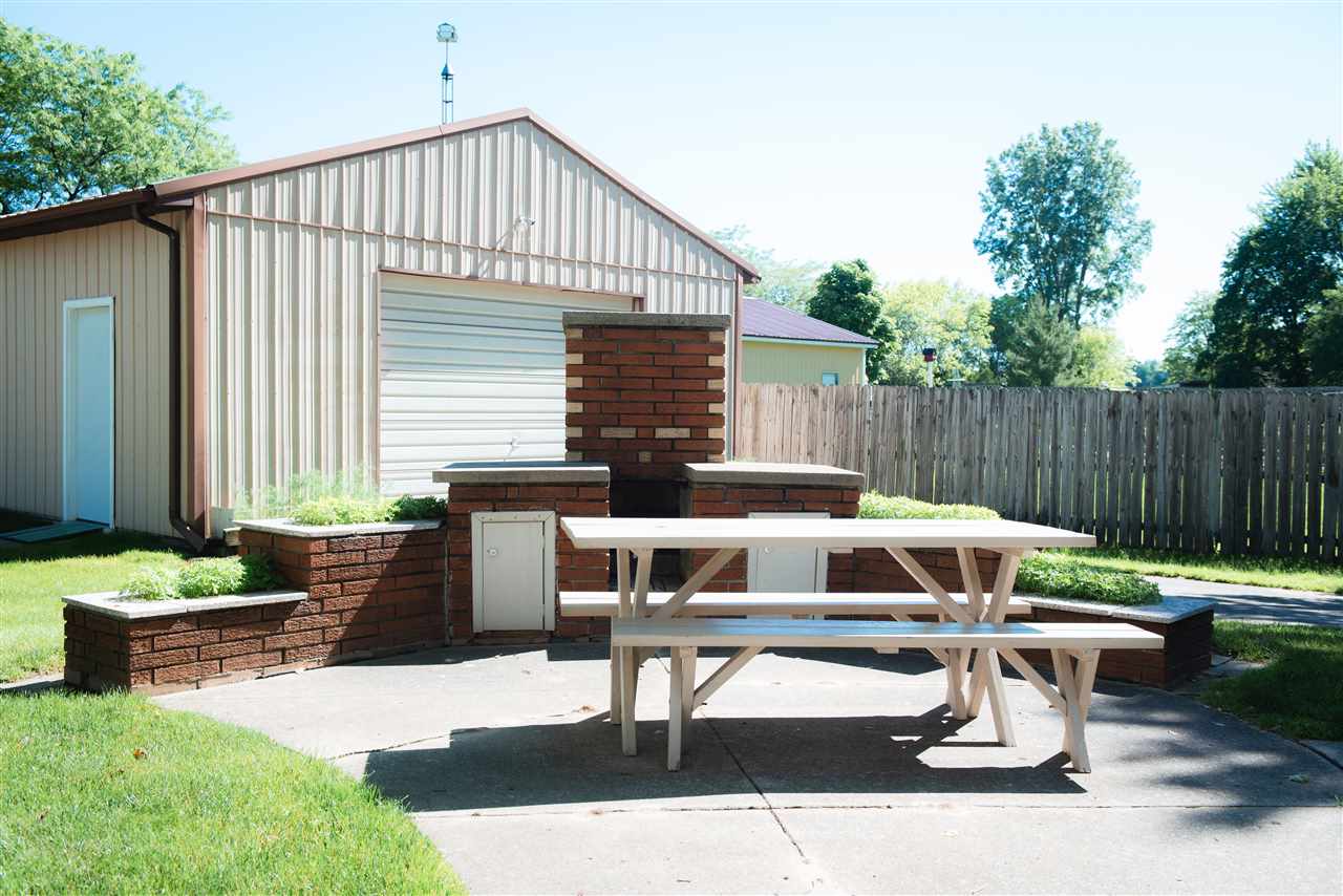 5053 East Mt Morris Road Mount Morris, MI 48458 - Photo 10 of 68 Patio and pole barn