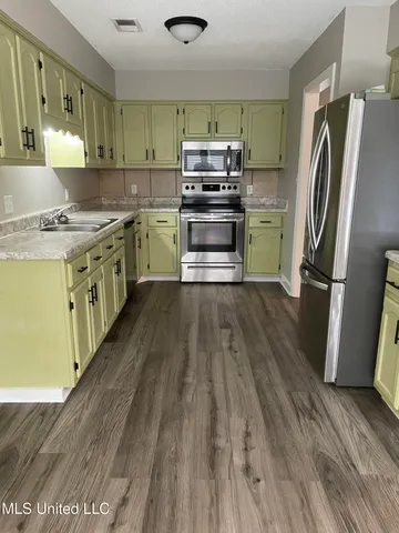 $228,000 | 122 Apple Drive, Senatobia, MS 38668