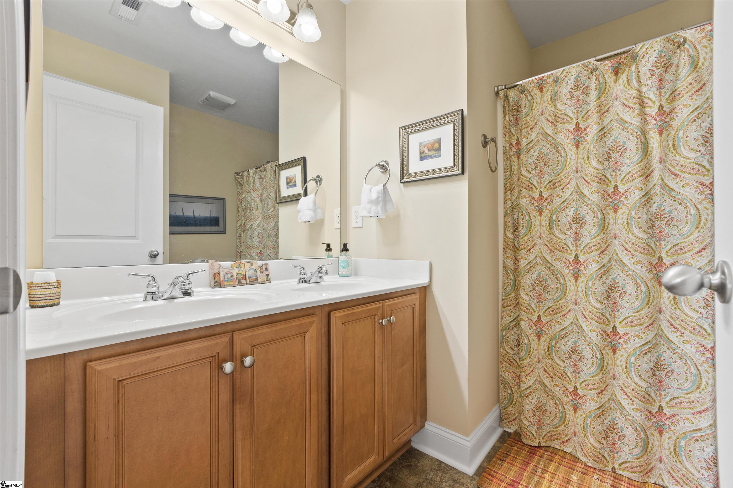 206 Downs Road Greenville, SC 29617 - Photo 18 of 44 Gallery Image 18