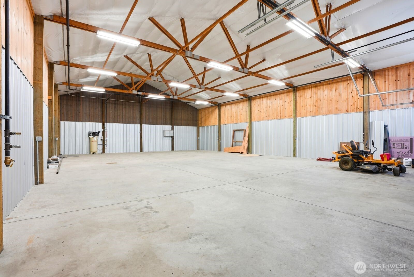 4101 Ahtanum Road Yakima, WA 98903 - Photo 33 of 38