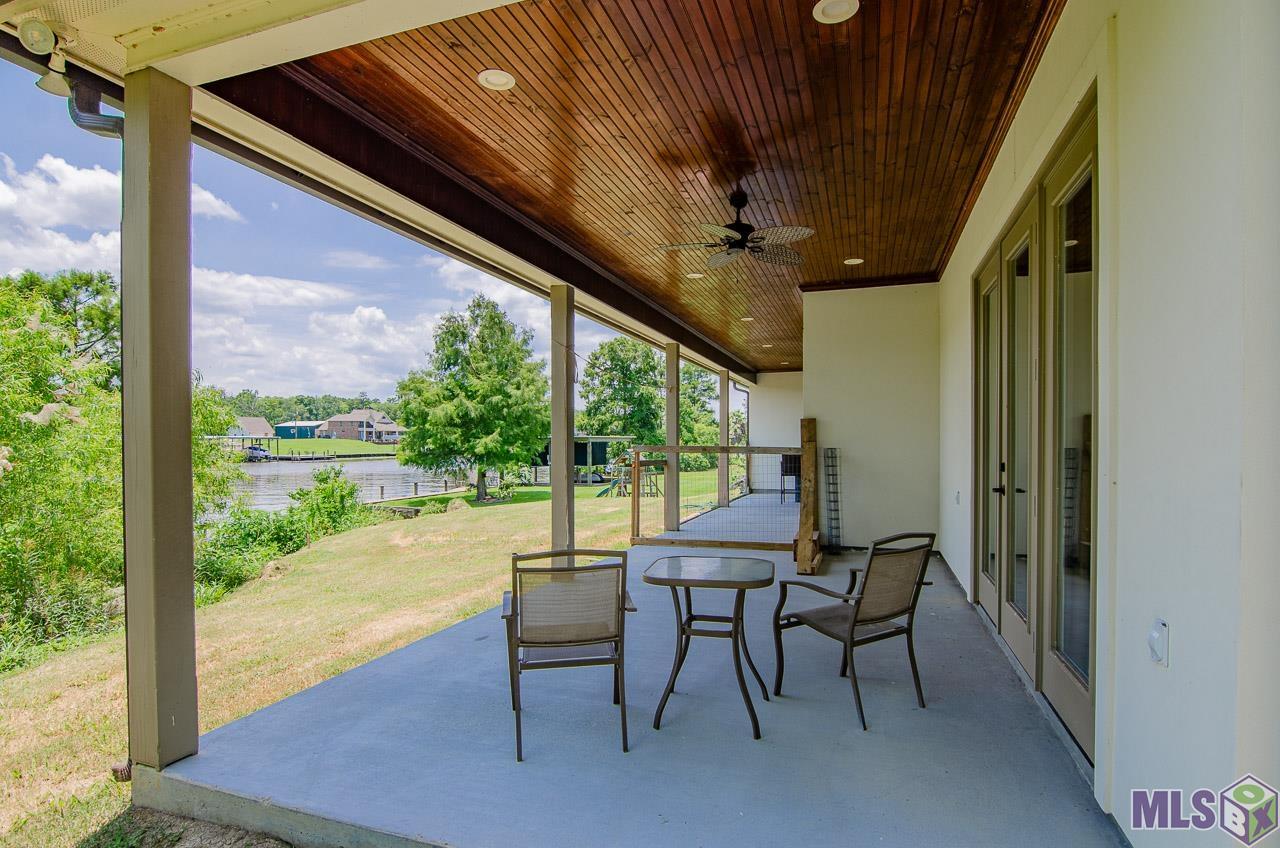 13115 Diversion Canal Road St. Amant, LA 70774 - Photo 27 of 30