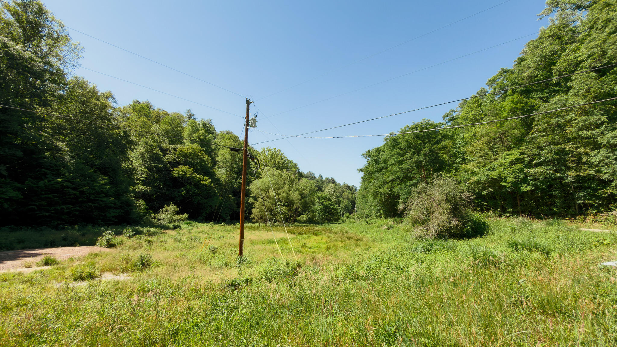 820 Shooting Fork Road Campton, KY 41301 - Photo 5 of 10 IMG_3654