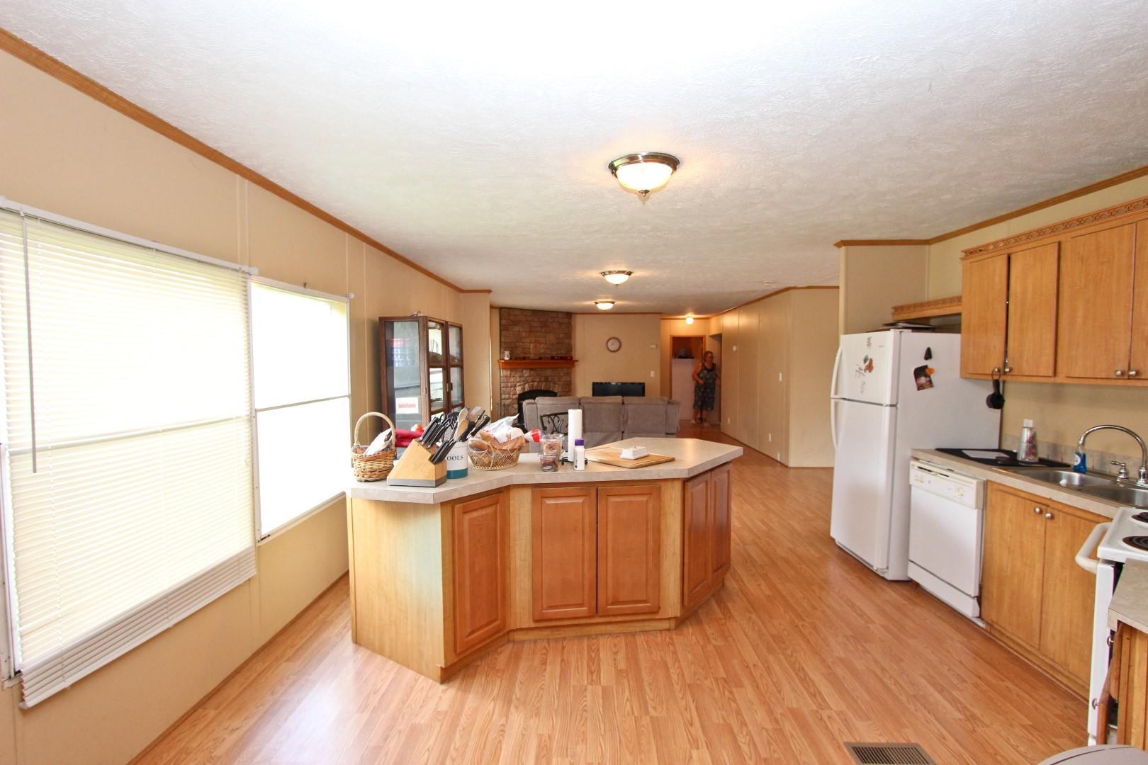 583 Overview Way, Unit 581583 Newport, TN 37821 - Photo 12 of 36 IMG_2086