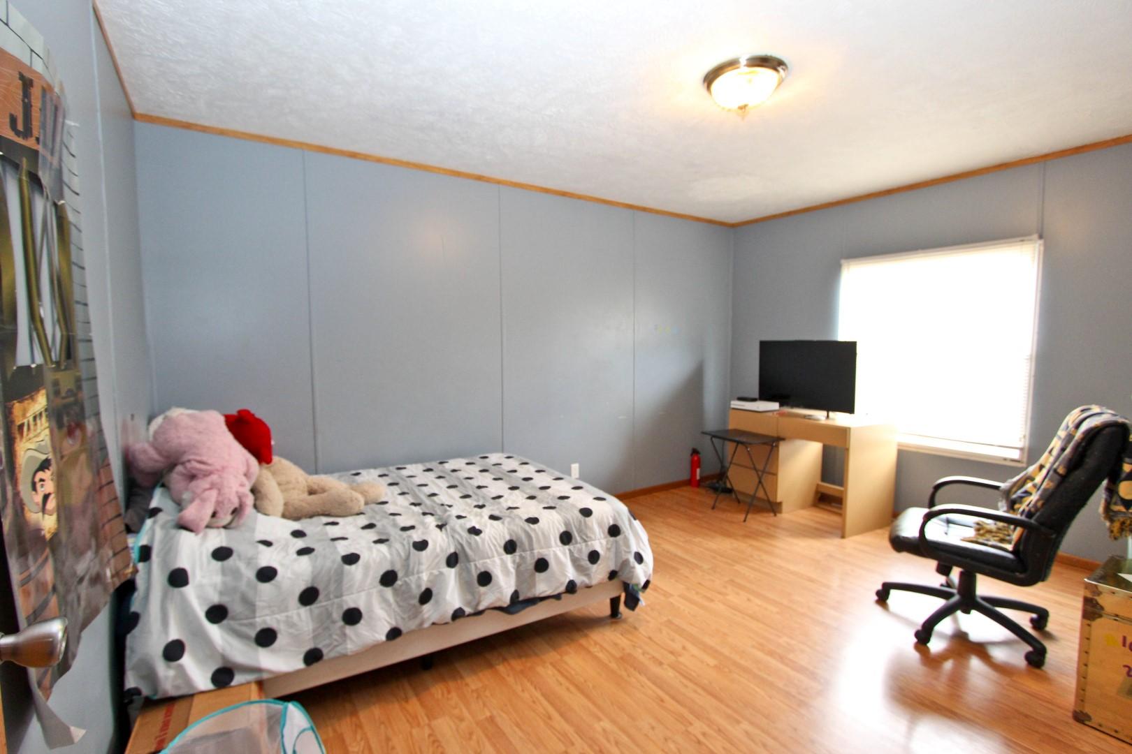 583 Overview Way, Unit 581583 Newport, TN 37821 - Photo 23 of 36 IMG_2092