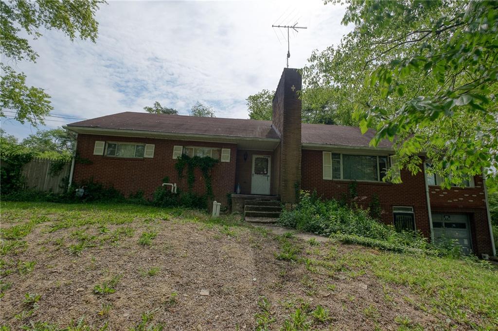 350 Chapel Road Aliquippa, PA 15001 - Photo 1 of 24 Gallery Image 1