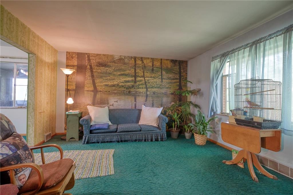 350 Chapel Road Aliquippa, PA 15001 - Photo 3 of 24 Gallery Image 3