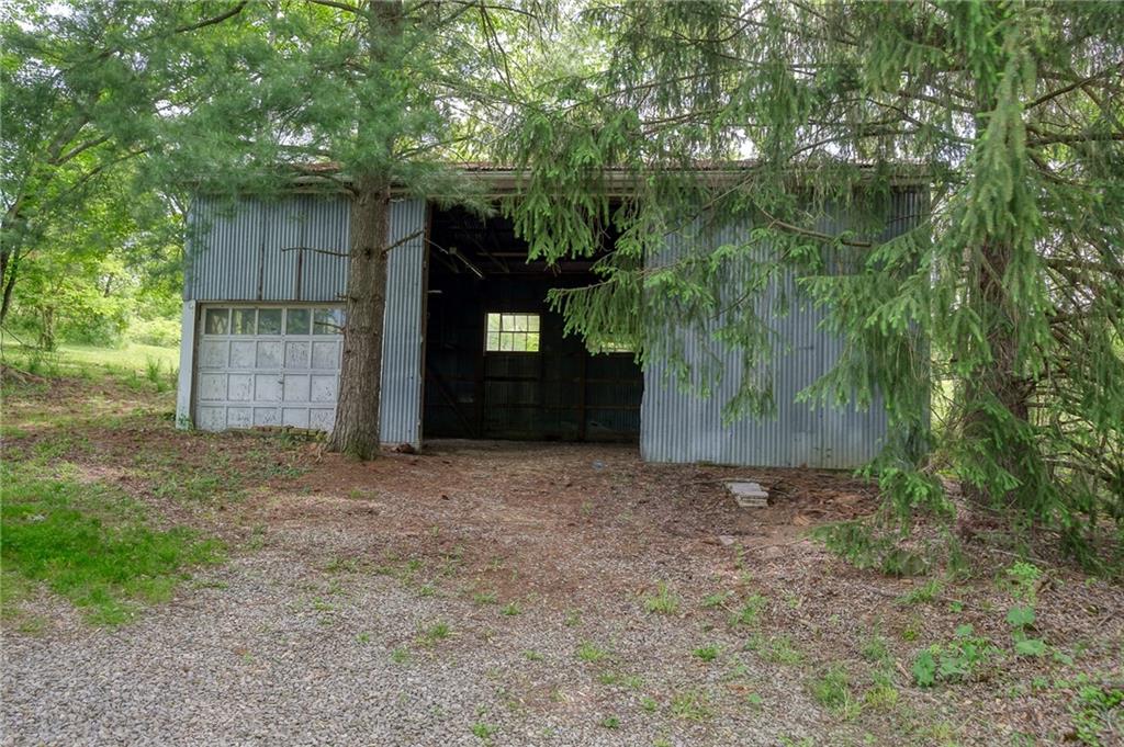 350 Chapel Road Aliquippa, PA 15001 - Photo 23 of 24 Gallery Image 23