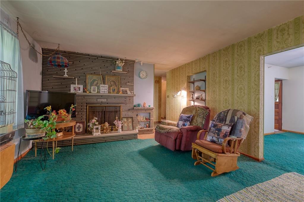350 Chapel Road Aliquippa, PA 15001 - Photo 4 of 24 Gallery Image 4