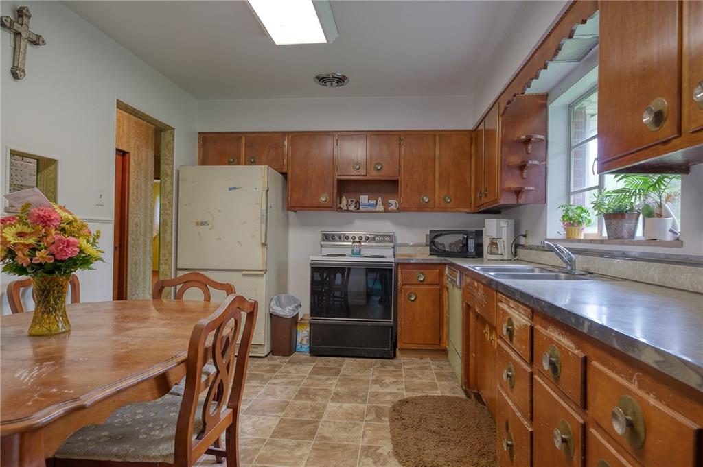 350 Chapel Road Aliquippa, PA 15001 - Photo 8 of 24 Gallery Image 8