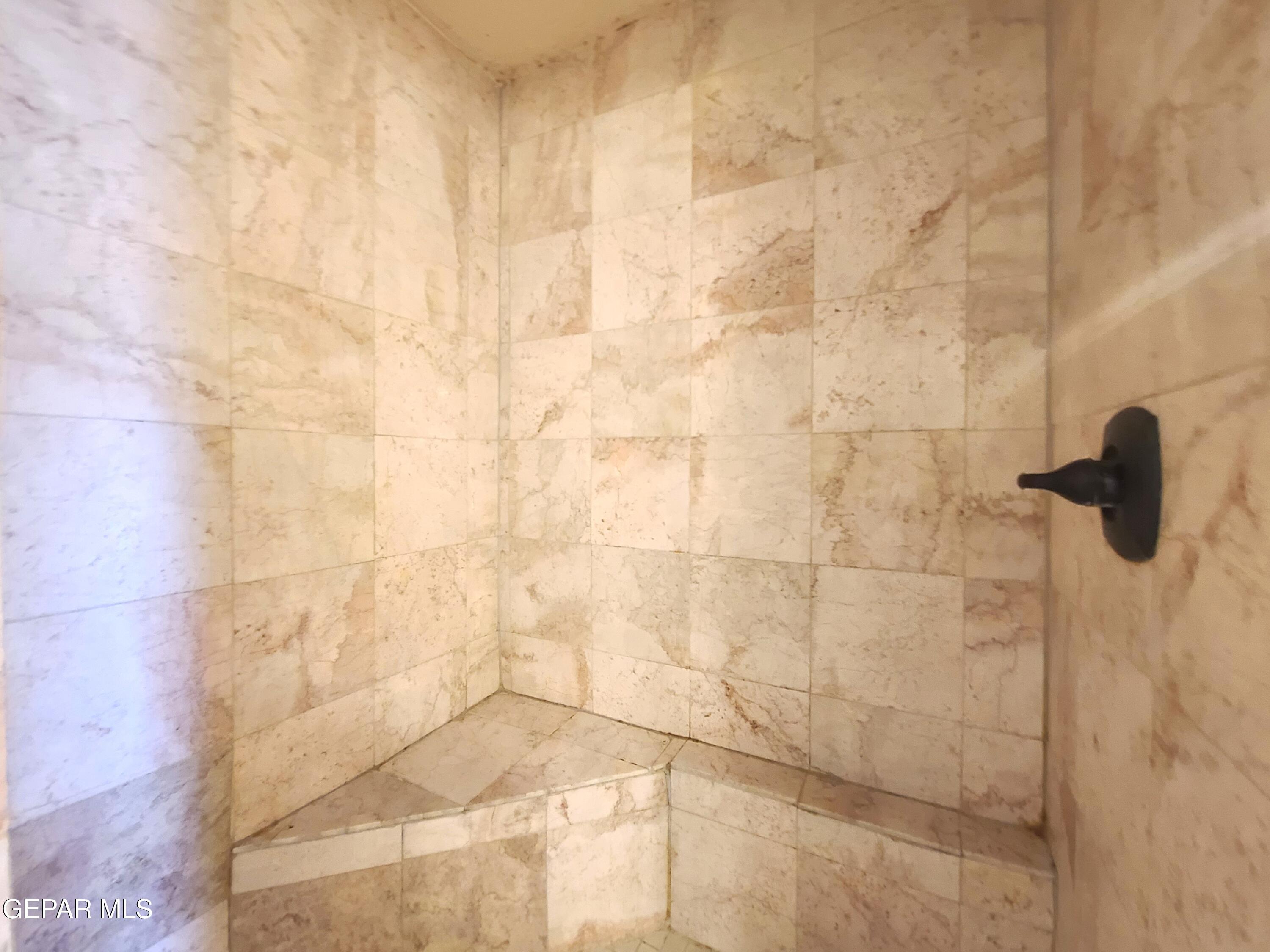 1714 Banker Road Canutillo, TX 79835 - Photo 38 of 78 Primary bathroom #2