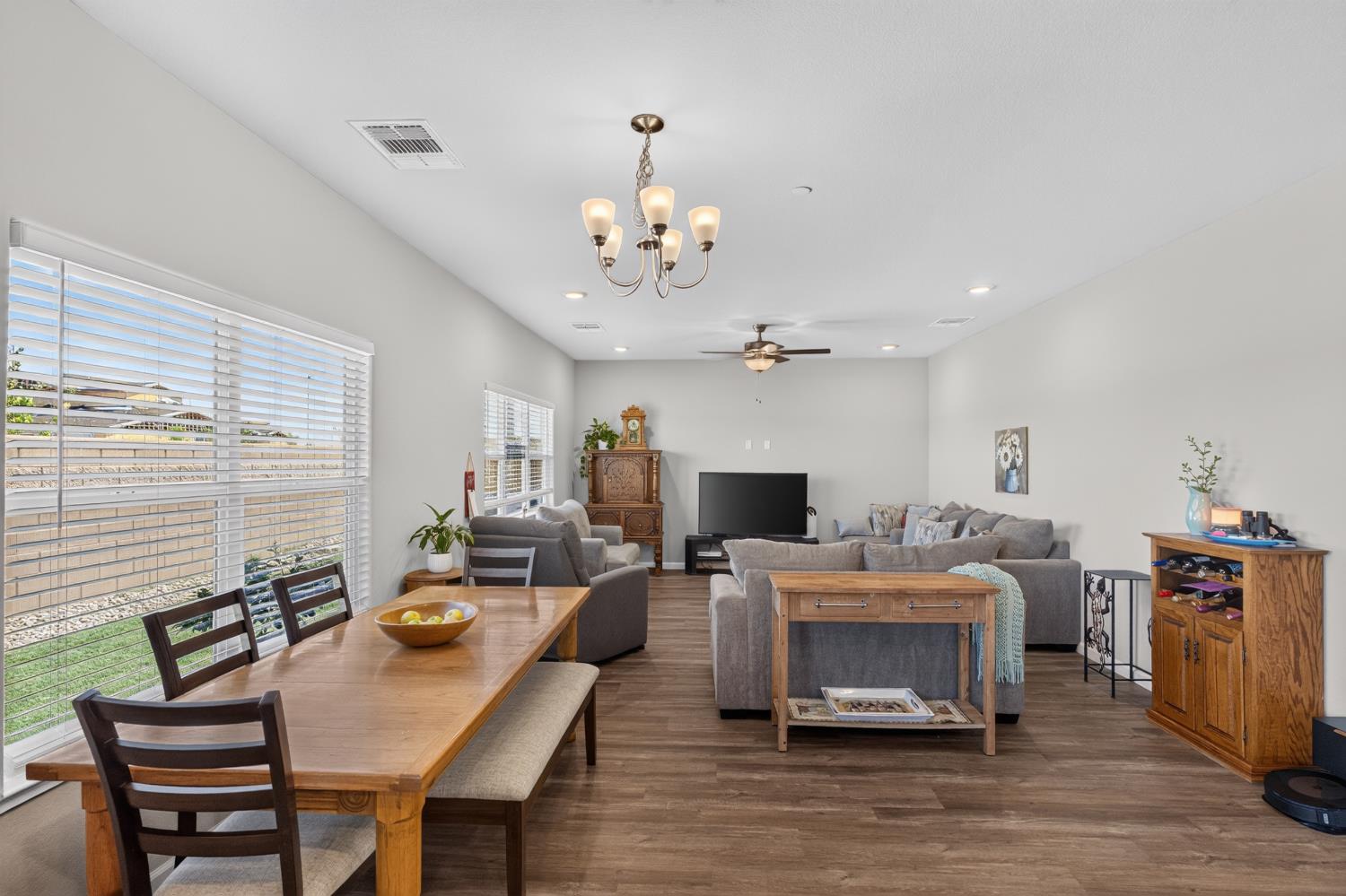 1028 Hogan Road Galt, CA 95632 - Photo 13 of 40 Gallery Image 13