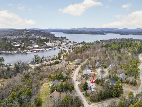 $849,900 | 126 Big Bend Drive, Laconia, NH 03246
