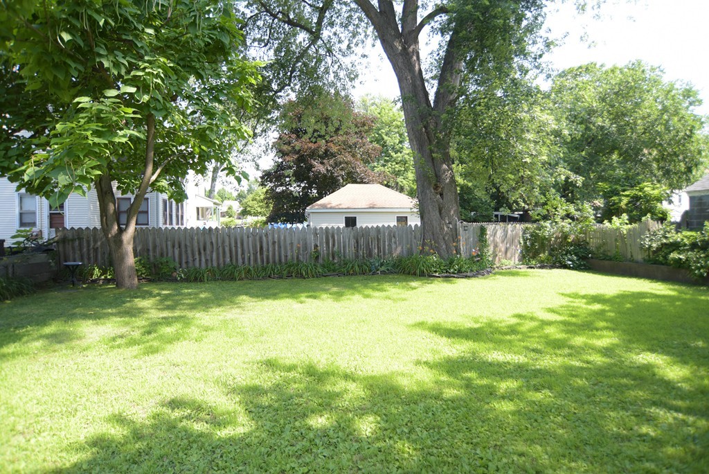 72 Ashley Street West Springfield, MA 01089 - Photo 30 of 30 Gallery Image 30