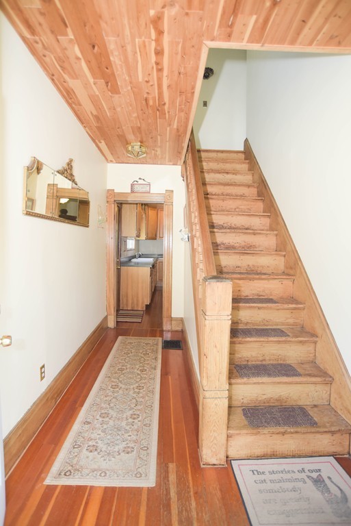 72 Ashley Street West Springfield, MA 01089 - Photo 4 of 30 Gallery Image 4