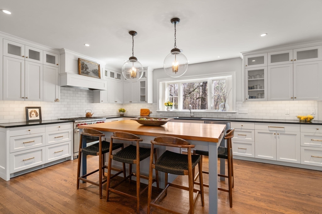 10 Main Street Dover, MA 02030 - Photo 16 of 42