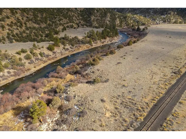 $375,000 | 196 County Road, Nathrop, CO 81236