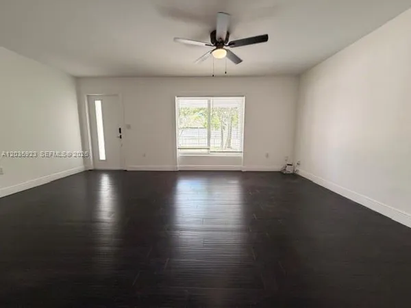 $2,800 | 21455 Northwest 39th Avenue, Unit 1, Miami Gardens, FL 33055