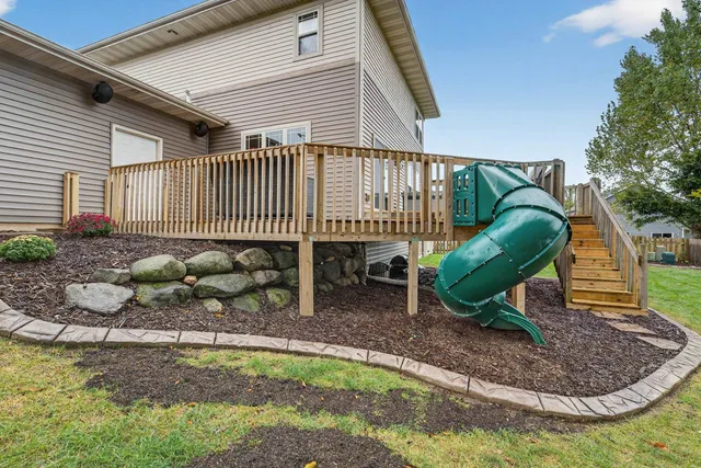 $525,000 | 2610 Koshkonong Way, Sun Prairie, WI 53590