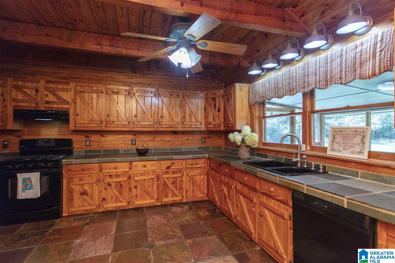 10603 Montevallo Road Brierfield, AL 35035 - Photo 17 of 48