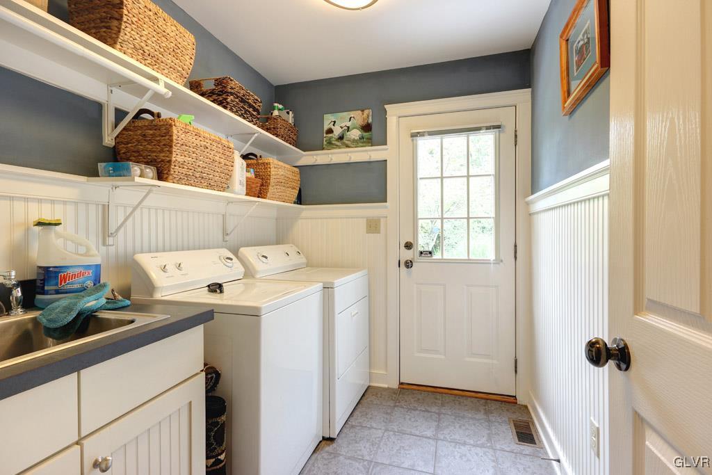245 Wedgewood Road Bethlehem, PA 18017 - Photo 17 of 44 Gallery Image 17