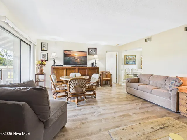 $389,000 | 250 Sugar Gum Lane, Unit 201, Pinehurst, NC 28374