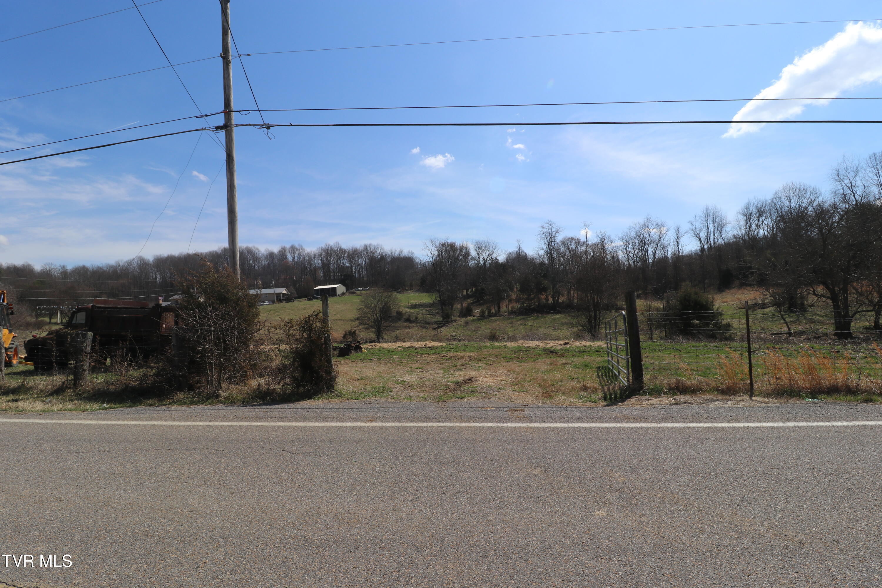 Tbd Fordtown Road Fall Branch, TN 37656 - Photo 8 of 9 IMG_2610