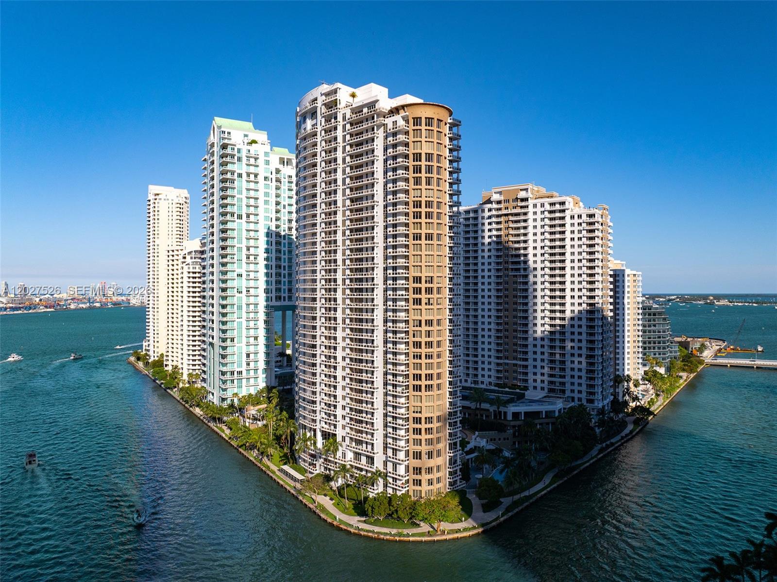 901 Brickell Key Boulevard, Unit 3304 Miami, FL 33131 - Photo 9 of 88