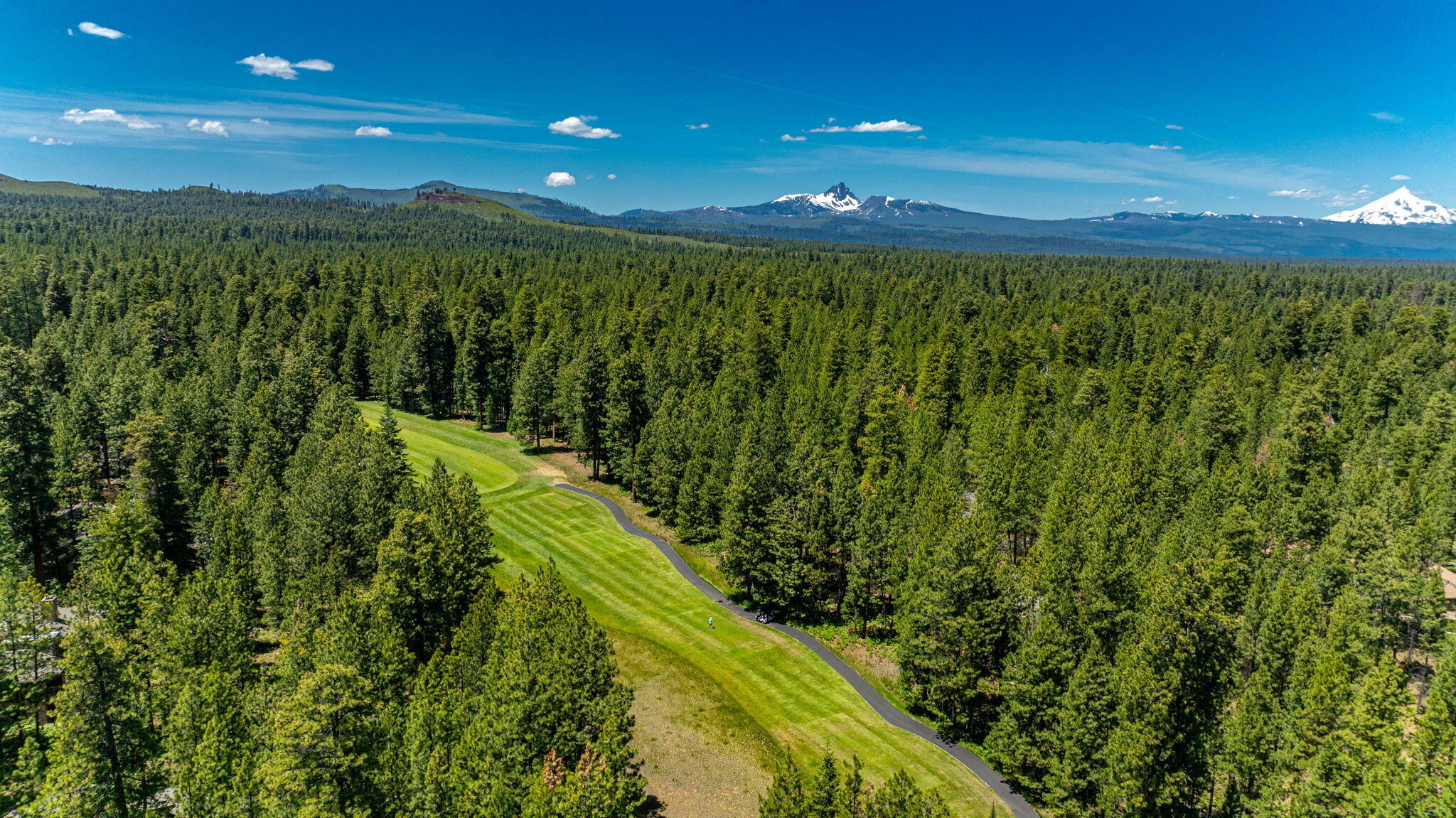 70215 Viola Black Butte Ranch, OR 97759 - Photo 56 of 63 10-web-or-mls-Riley Visuals-10
