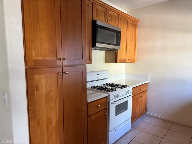 $2,700 | 1555 Orange Street, Unit 1002, Redlands, CA 92373