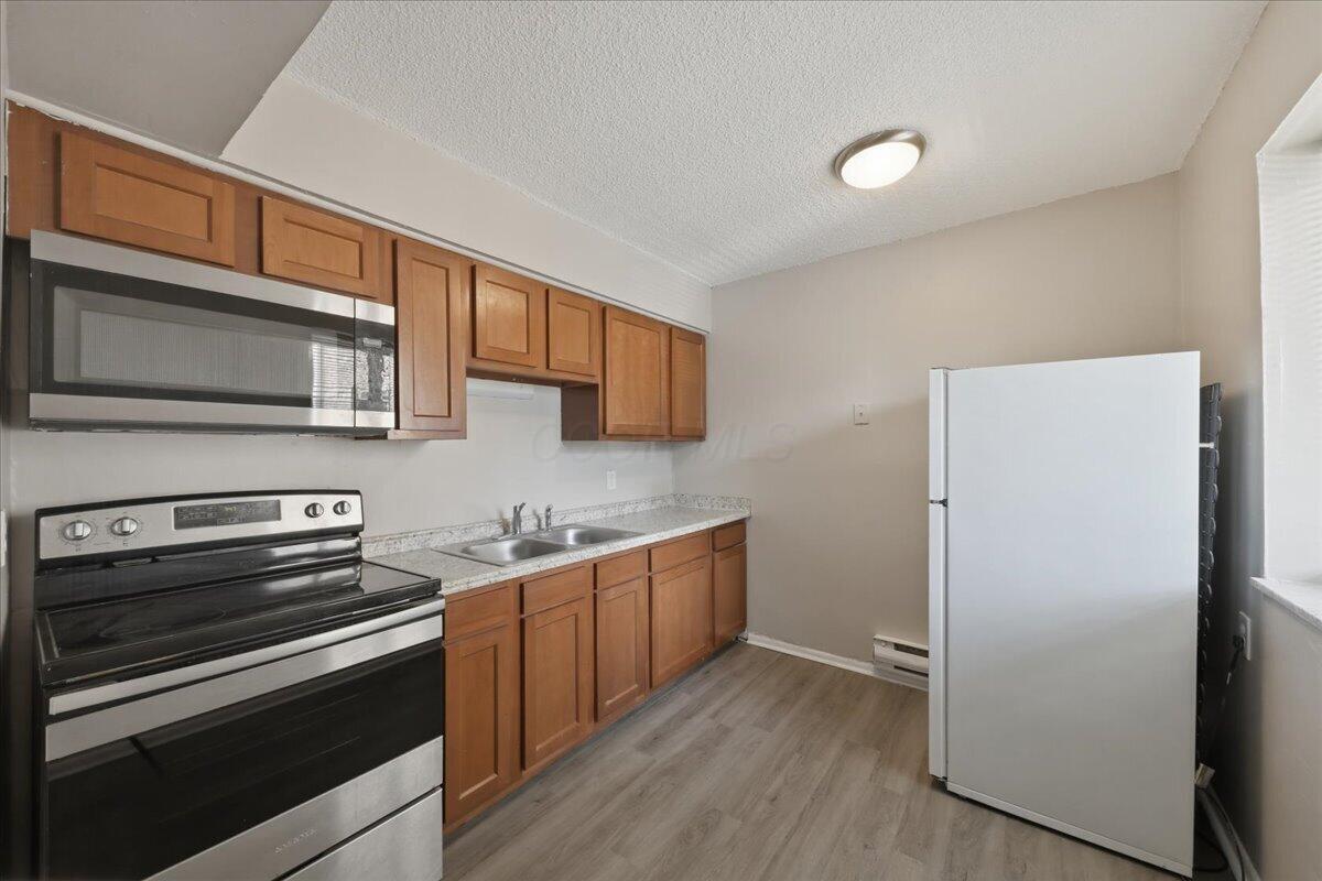 1928 Agler Road Columbus, OH 43224 - Photo 28 of 53 28-Kitchen 2F