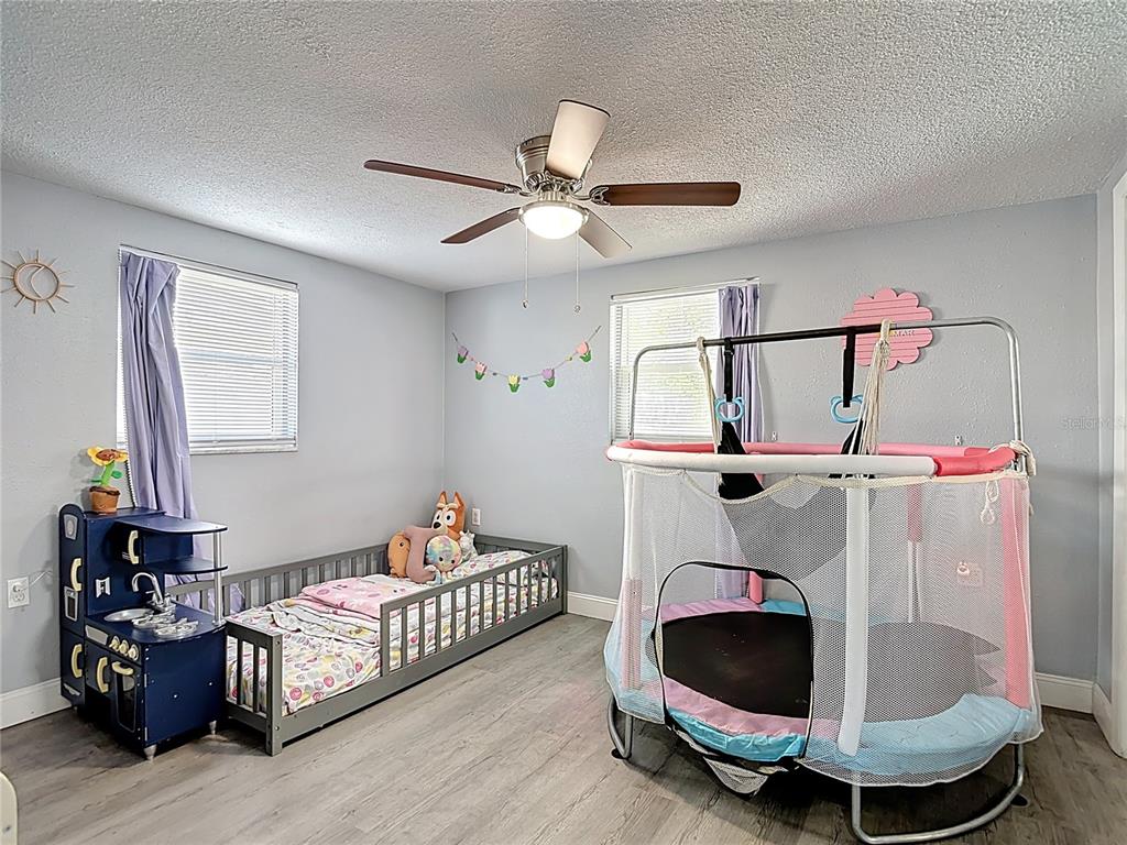 5913 Appletree Road Holiday, FL 34690 - Photo 7 of 12
