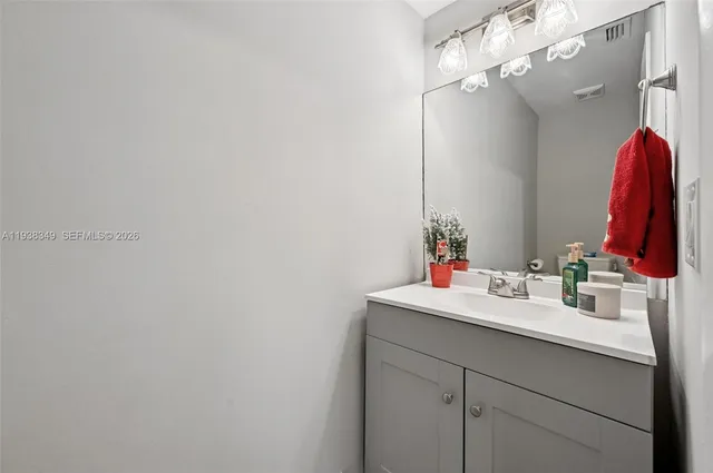 $515,000 | 3373 Deer Creek Lake Shore Drive, Deerfield Beach, FL 33442