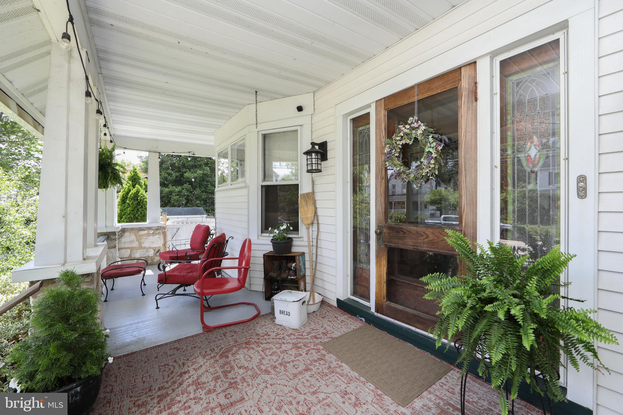 201 Chestnut Street Audubon, NJ 08106 - Photo 16 of 53 Front Porch