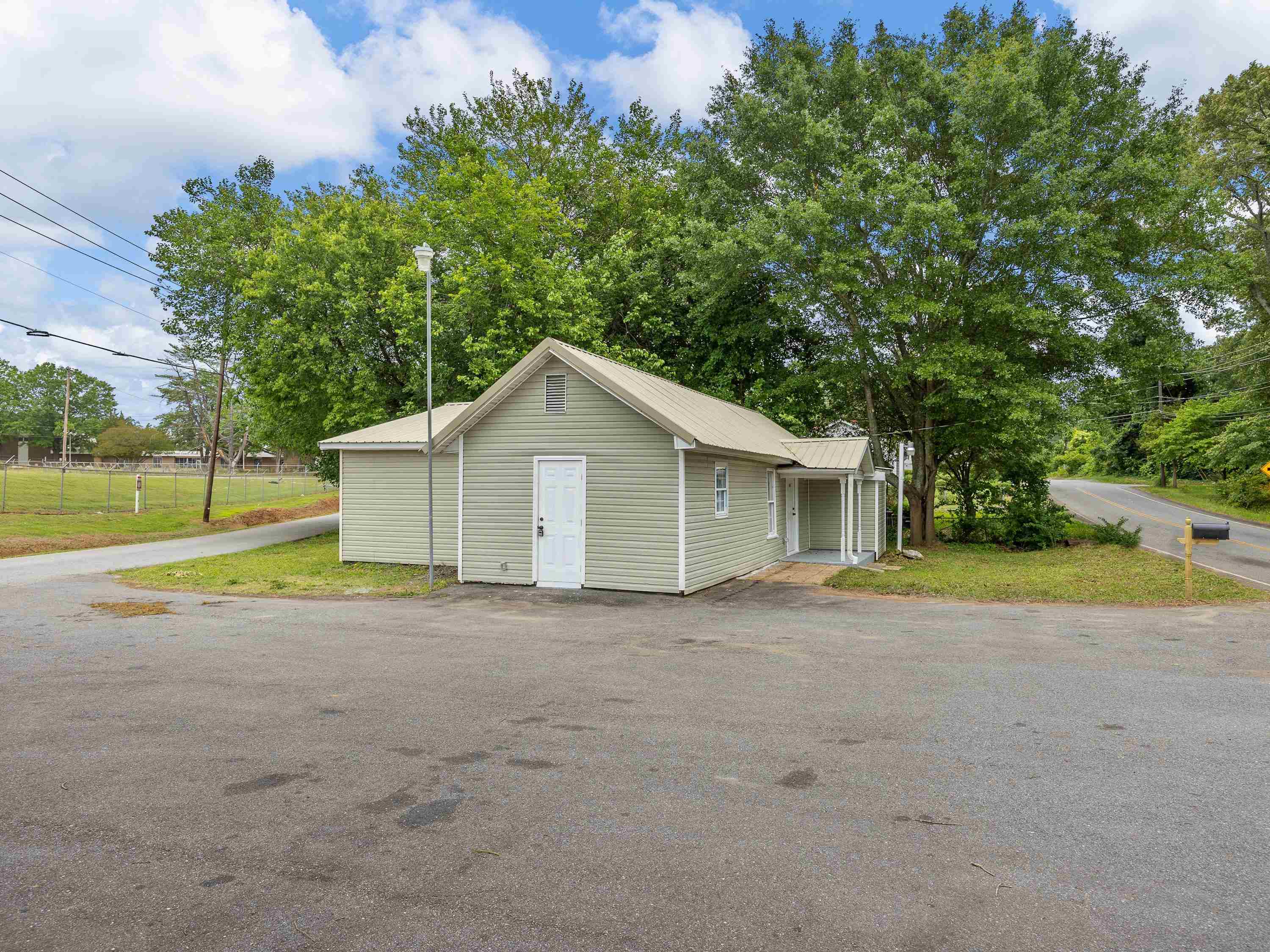 654 Ethel Road Spartanburg, SC 29301 - Photo 27 of 31